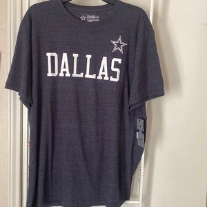 AT&T DALLAS PRO SHOP, DALLAS
COWBOYS
AUTHENTIC MEN’S SHORT-SLEEVE T-SHIRT 
NWT